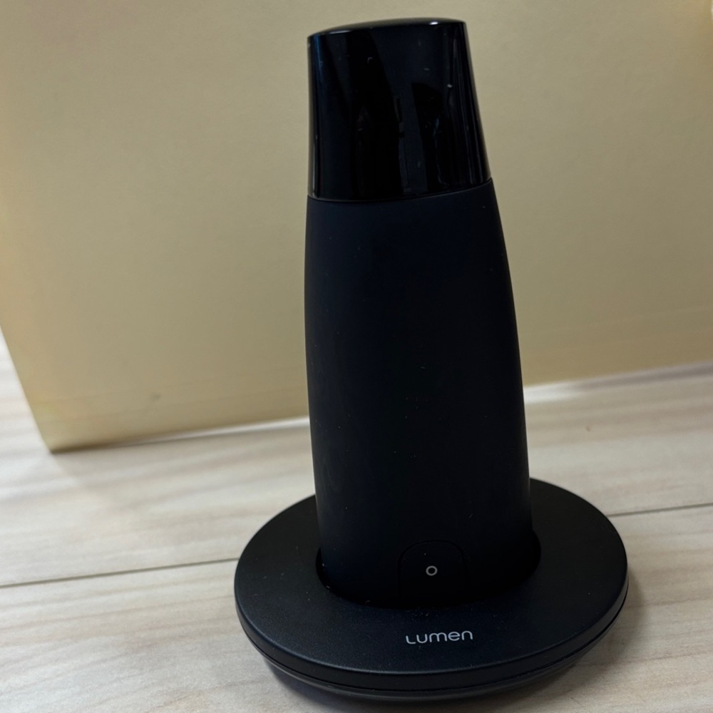 Lumen Metabolism Tracker in Black